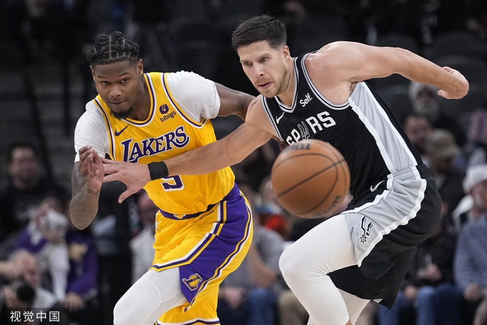 受到文化的 受到文化的