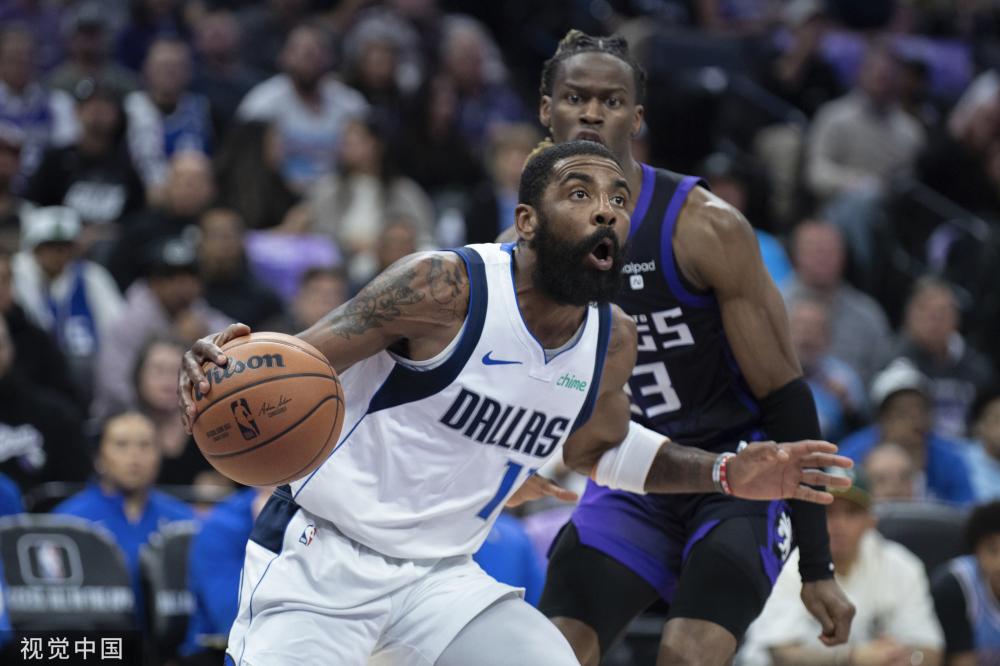 仅展现了球 仅展现了球